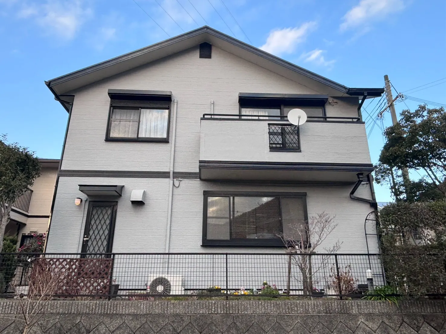 【外壁・屋根塗装】築30年の愛着ある我が家が蘇る！外壁・屋根塗装事例（神戸市北区）