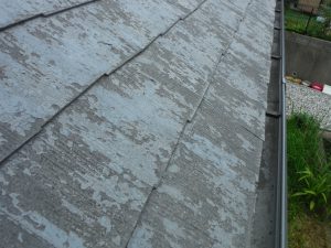 屋根塗装　塗膜剥離した屋根の塗替え　三田市/神戸市北区