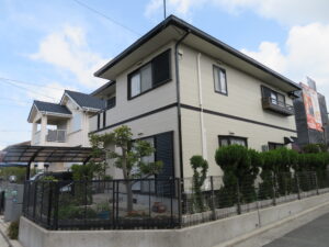 屋根・外壁塗装と一緒に、コウモリ対策も行いました（神戸市西区）